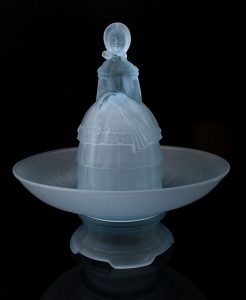 Crinoline Lady 2596/7