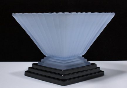 Bagley Glass Wyndam Vase