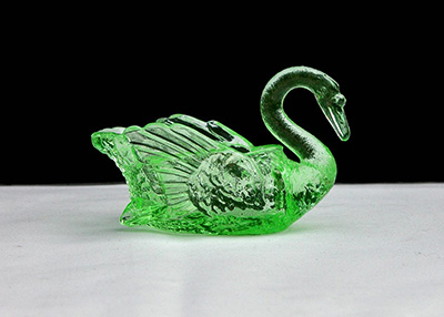 Cambridge Glass Swan