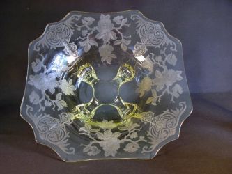 Gold Krystol Apple Blossom