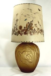 Bird & Corn Lamp in Frosted Amber