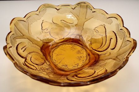 Squirrel Bowl Sowerby Glass Squirrel Bowl